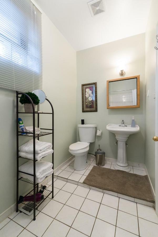 Apartamento 1549 North Maplewood Avenue Chicago Exterior foto